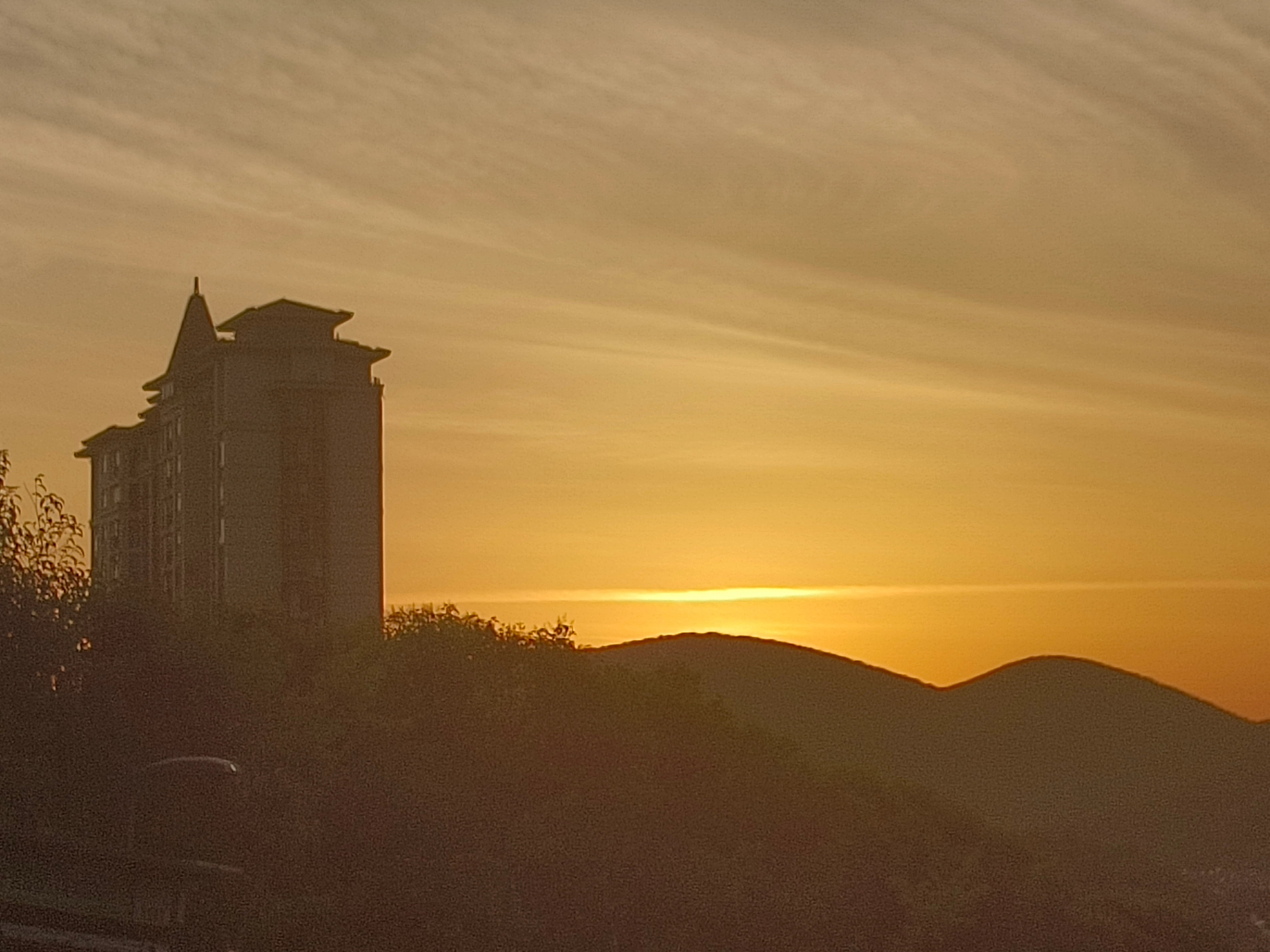 做毕设时拍到的夕阳