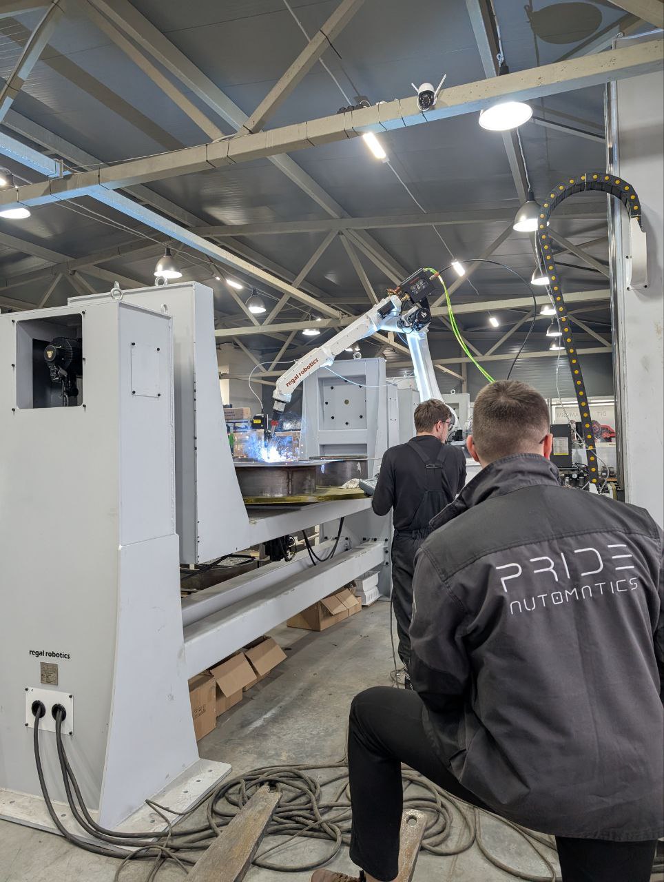 Производственный цех Прайд-Автоматикс — роботизированные комплексы