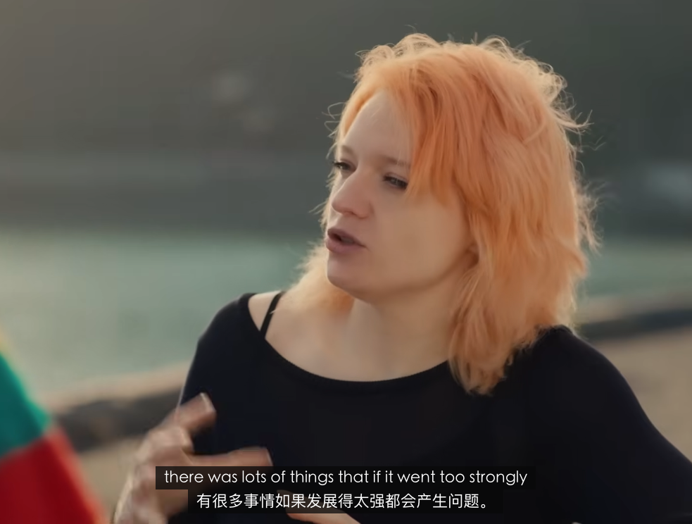 地球上和 Claude 对话最多的人，是一位哲学家