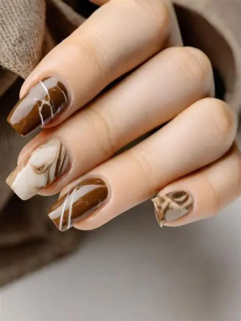 Cinnamon Swirl Art almond nails 