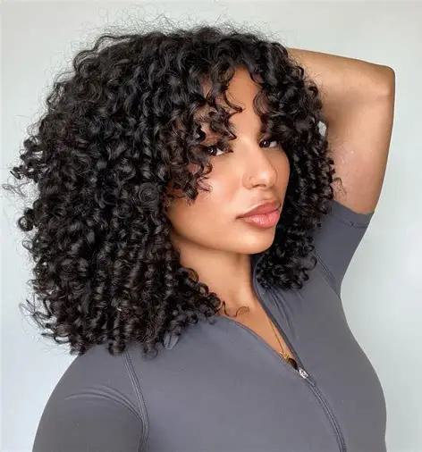 Curly Women Hairstyles 
