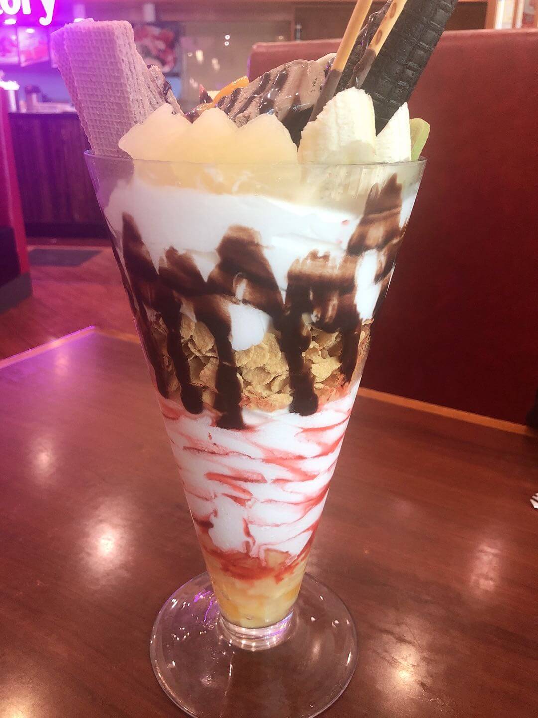 特大巴菲冰激凌，很豪爽哈哈