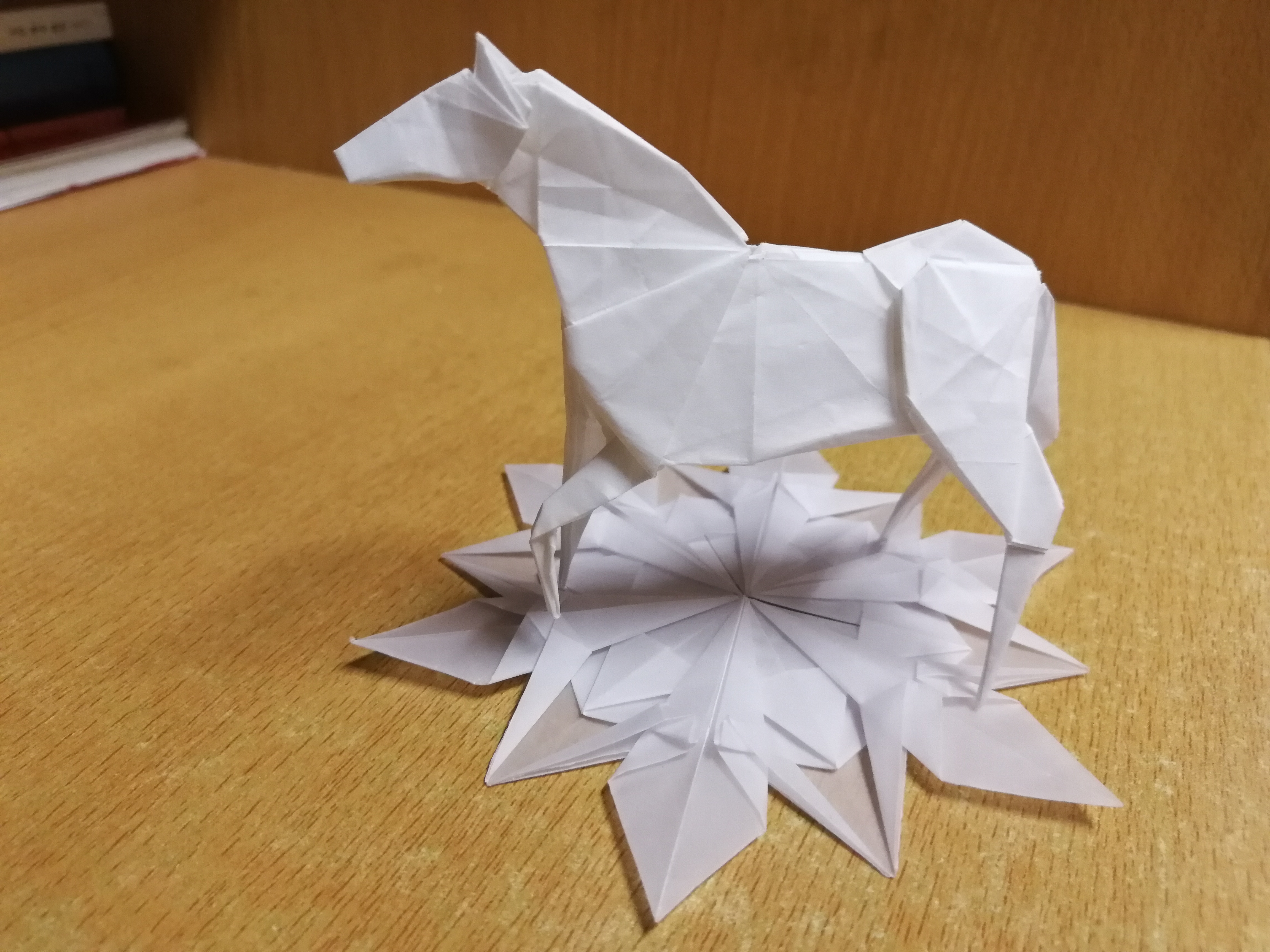 折纸-小松马
