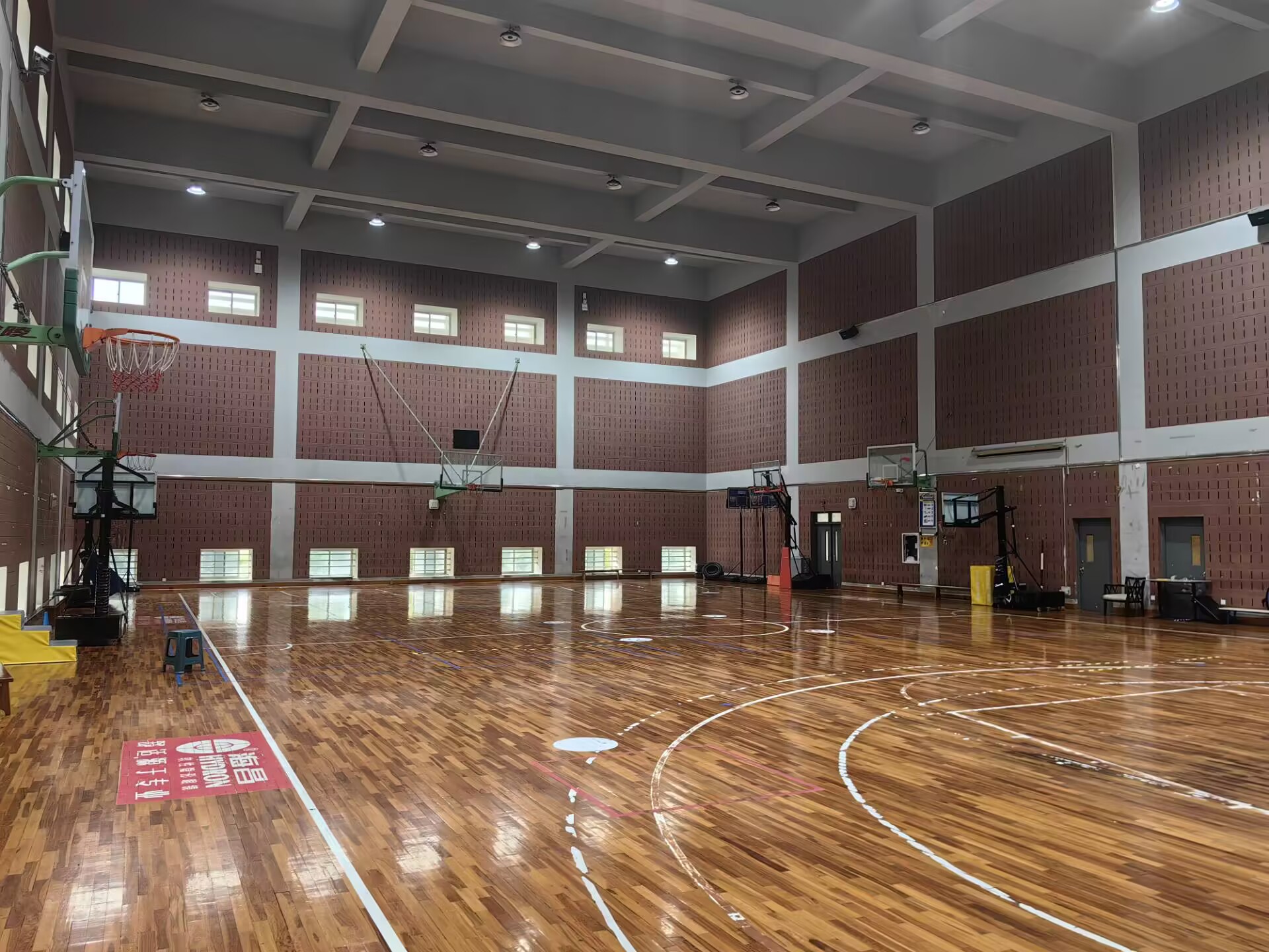 基于物理先验卷积网络的荧光显微图像超分辨率重建