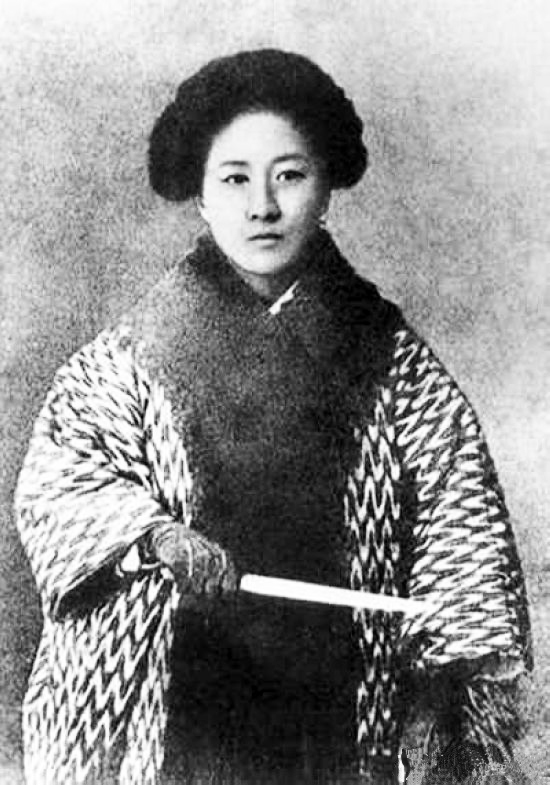 Qiu jin.jpg