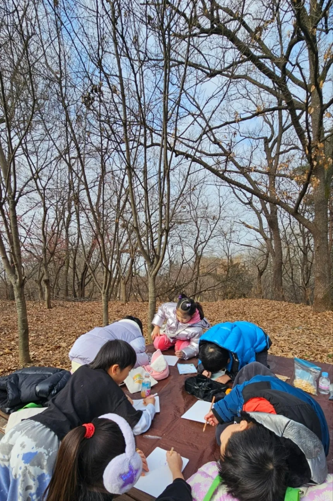 [강동 일자산공원] 펀포레스트 자연아트 숲속 탐험 | 자연 관찰 + 그림책 읽기 + 자연물 미술놀이 by 펀포레스트 자연아트