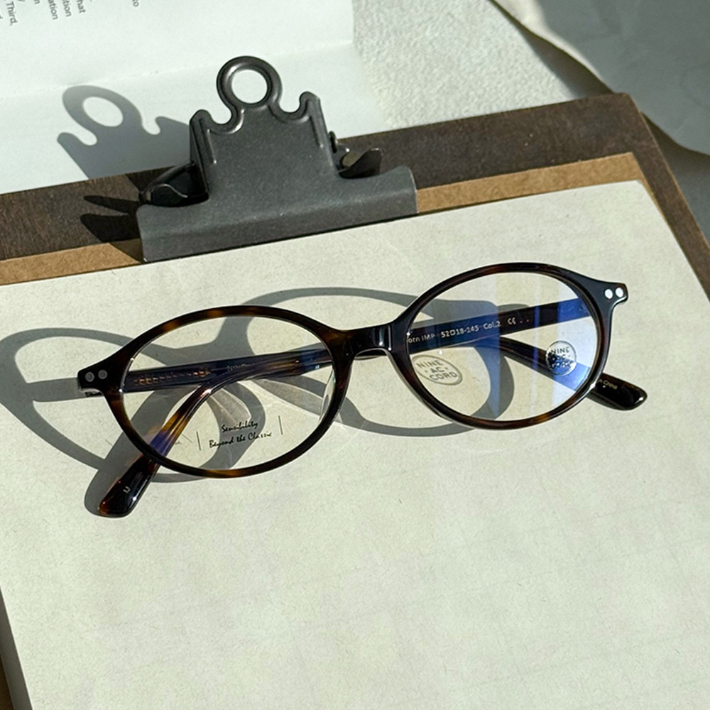 나인어코드 안경 혼 아이엠피 Horn IMP C2 호피 뿔테 오벌 안경테