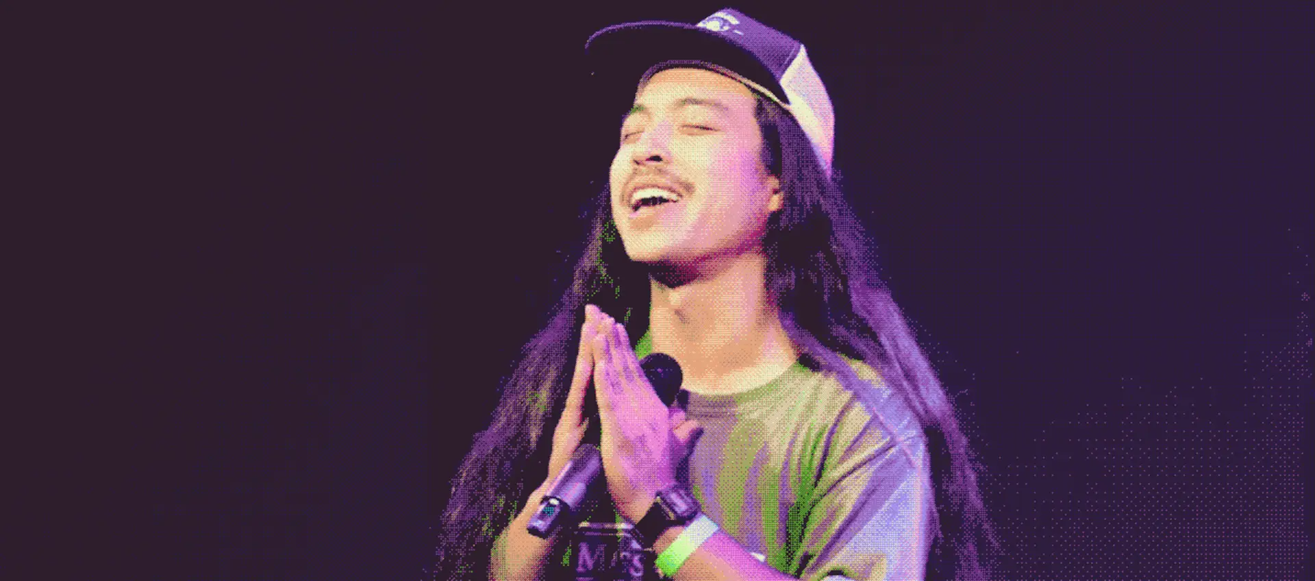 Alex Zee prayer hands.