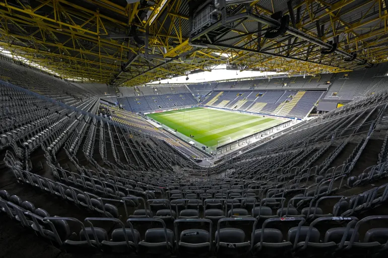 Stadium architecture