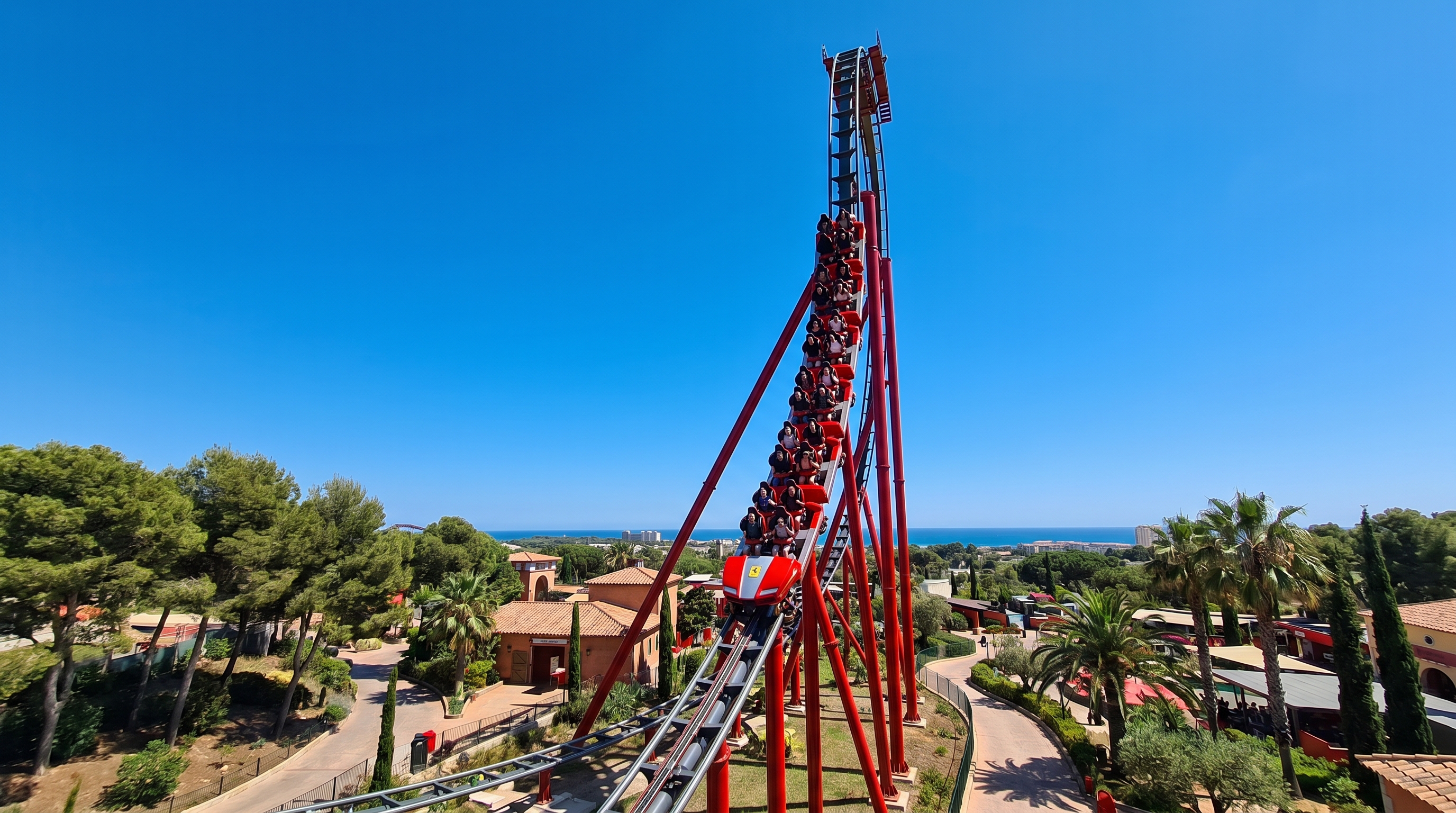 Red Force en Ferrari Land
