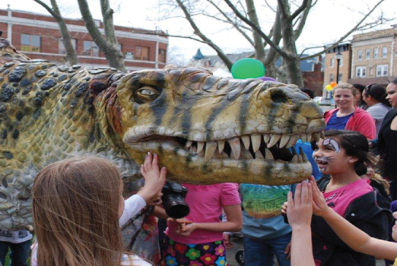 Field-Station-Dinosaurs