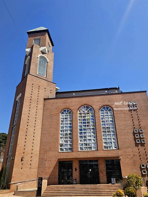 alt - Maedrim: A 120-Year-Old Church Reimagined as Korea's Grandest Cafe & Cultural Hub