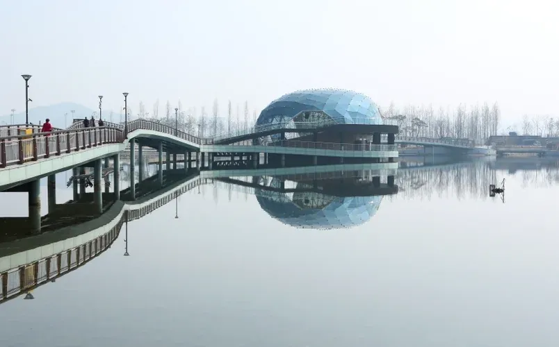 alt:セ宗湖水公園の歴史的なアーカイブビジュアル - 2026年5月、世宗特別自治市で出会うハングルの美学。第629回 世宗大王誕辰記念ガイド