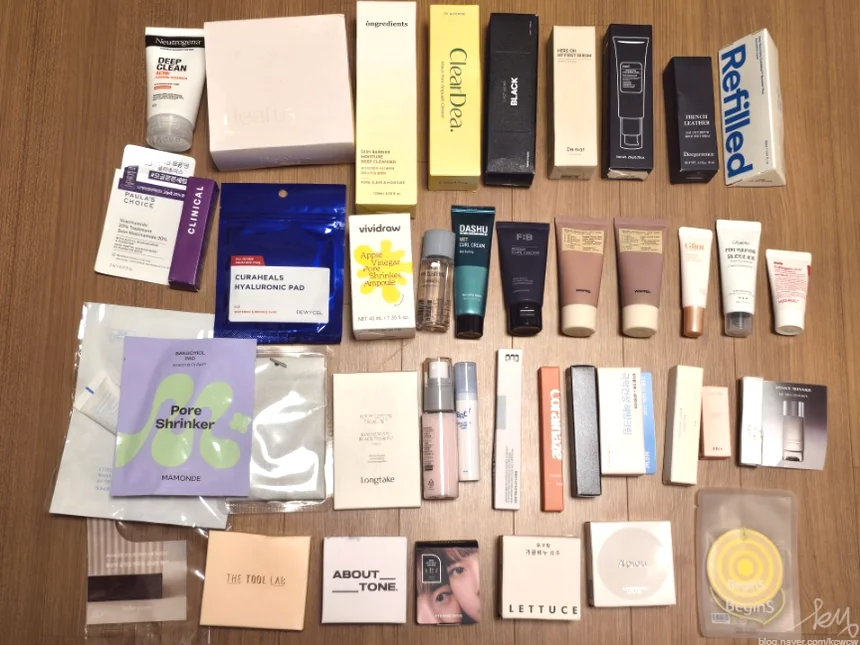 alt: ムシンサのイベントに参加した様々なブランドのK-Beauty製品とサンプルの数々。 - 2026年最新 | 聖水洞「ムシンサ・ビューティーフェスタ」完全ガイド：K-Beautyの聖地を巡る