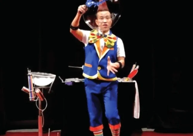 A charismatic magician engaging the audience with a bubble performance, adding a touch of wonder and theatrical flair to the event schedule. - Literary Luxury in Gangnam: The 2026 Great Children’s Day Festival at the National Library for Children and Young Adults