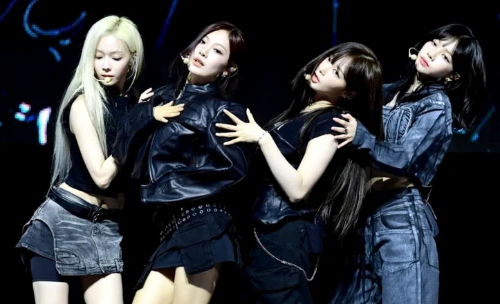 alt - Navigating the 'LEMONADE' Nexus: Aespa's Multiverse Re-Entry