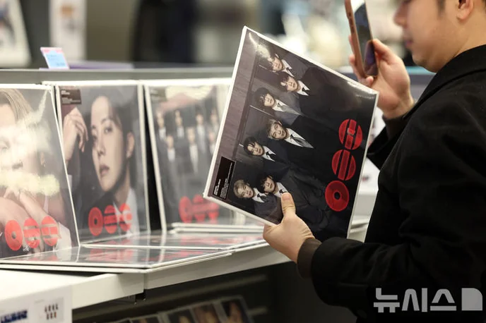 2026 K-POPスーパースターカムバック大戦의 ビジュアル - 2026 K-POPスーパースターカムバック大戦：世界が注目する舞台とファンの熱狂