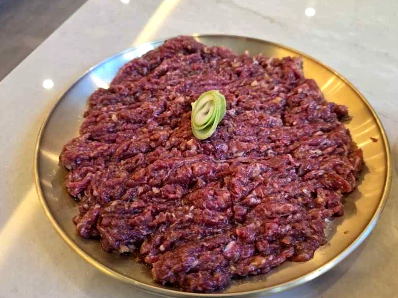 Visual of Woosoook Jeongja Bonjeom - Woosoook Jeongja: The Definitive Guide to Premium Hanwoo and Pyeongyang Cold Noodles