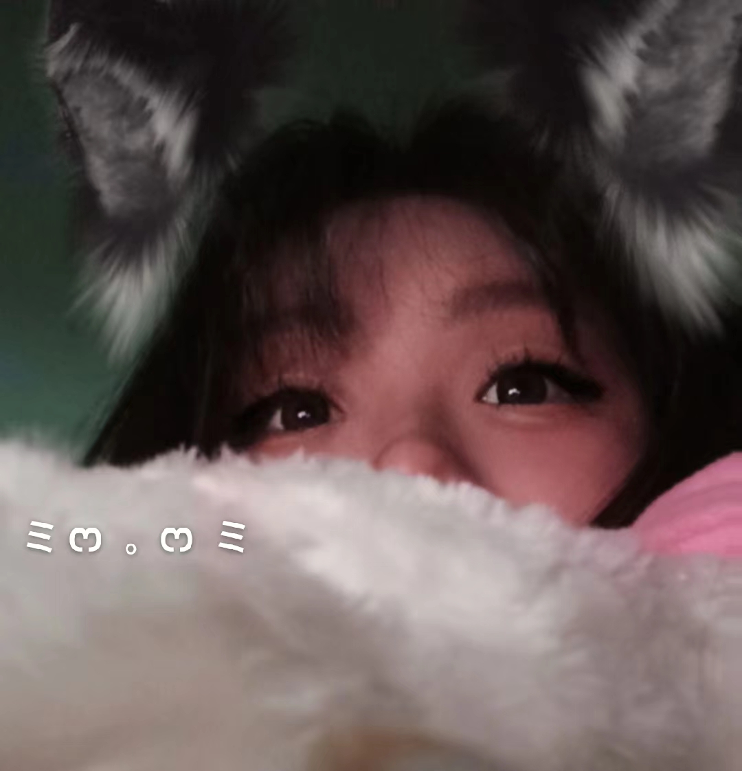 你是微风，是晚霞，是心跳不止，是无可替代