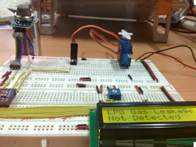 เครื่องตรวจจับ LPG Leakage ที่ใช้ Arduino