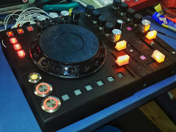 Arduino MIDI CDJ 3D-Printed