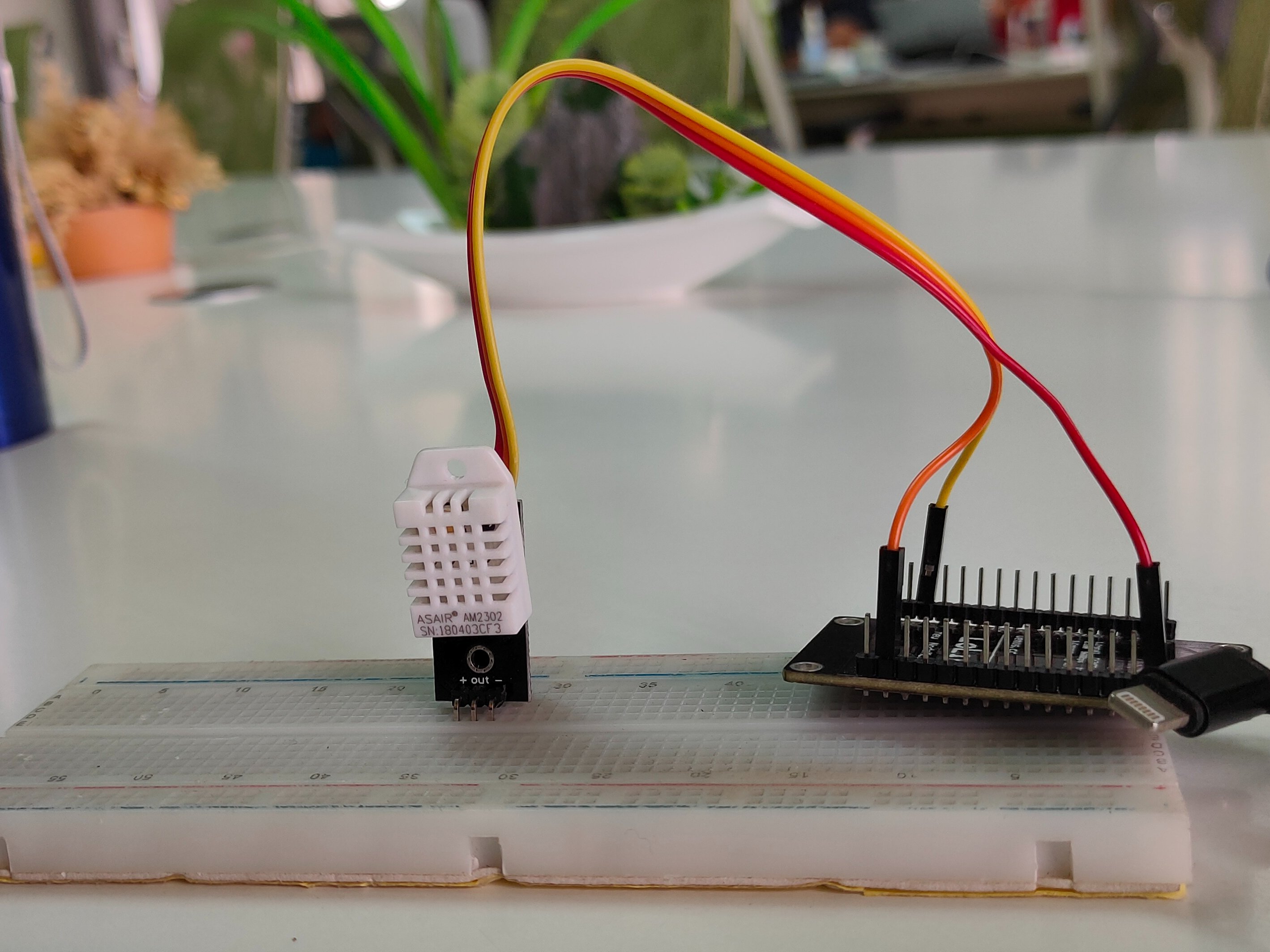 โปรเจกต์ ส่งข้อมูล DHT22 ไปยัง Google sheet โดยใช้ ESP8266 แบบไม่ต้องระบุ credential