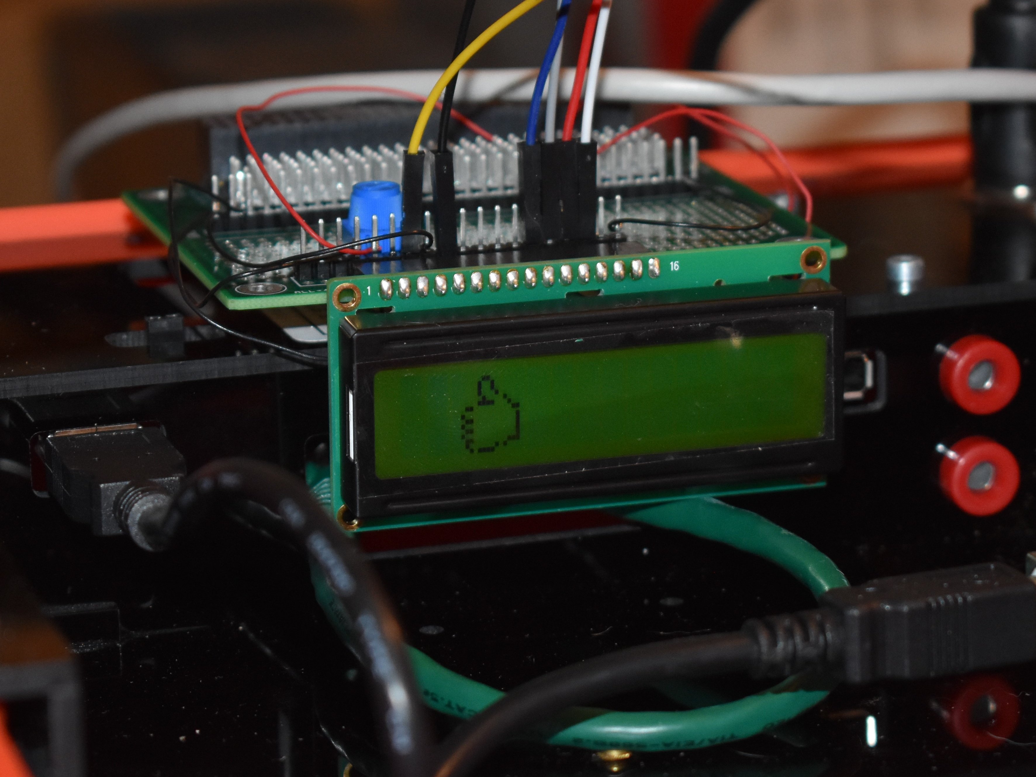 การ Interface กับ 16x2 Character LCD