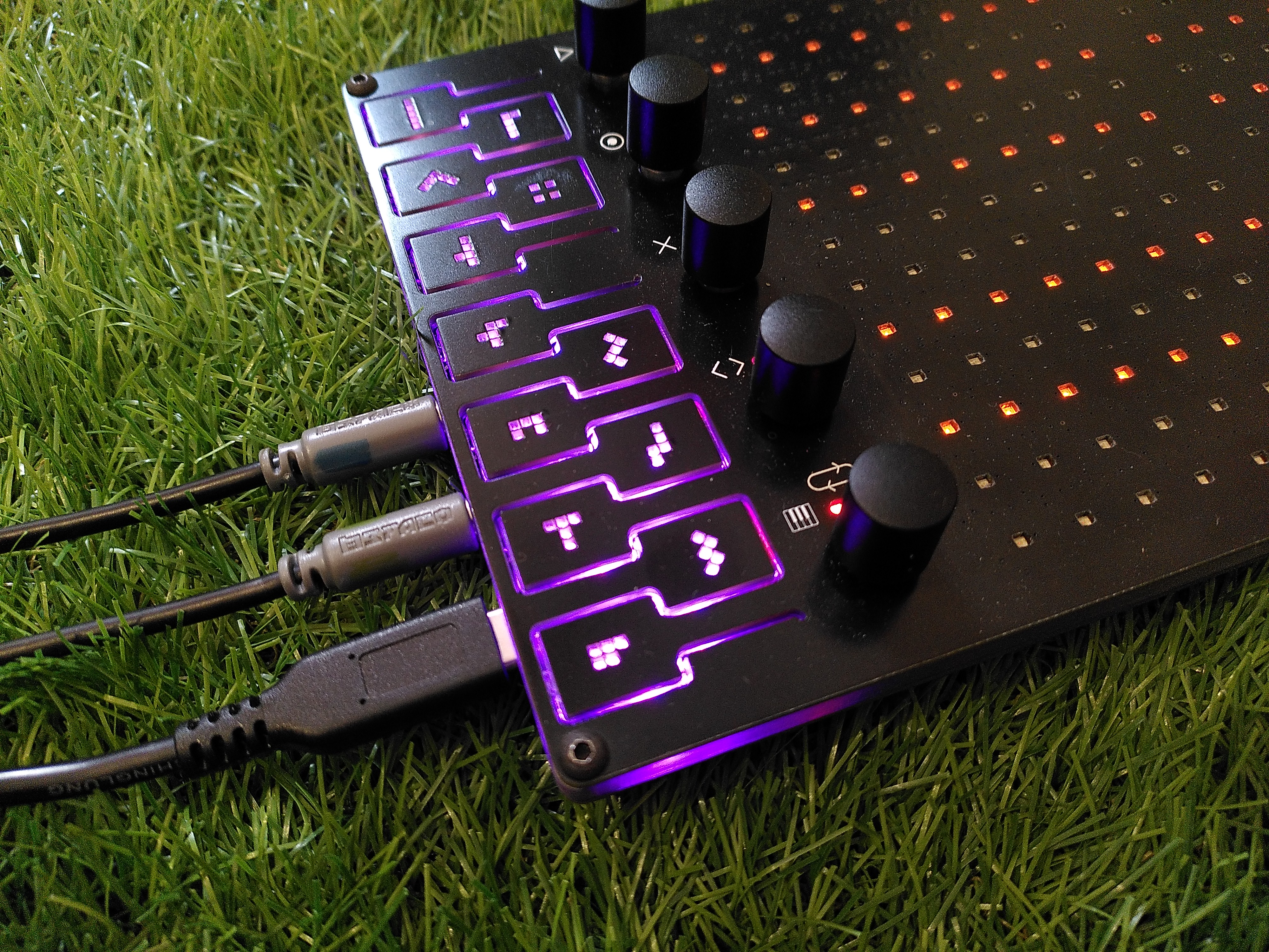 Matrix-Loop Sequencer Side View