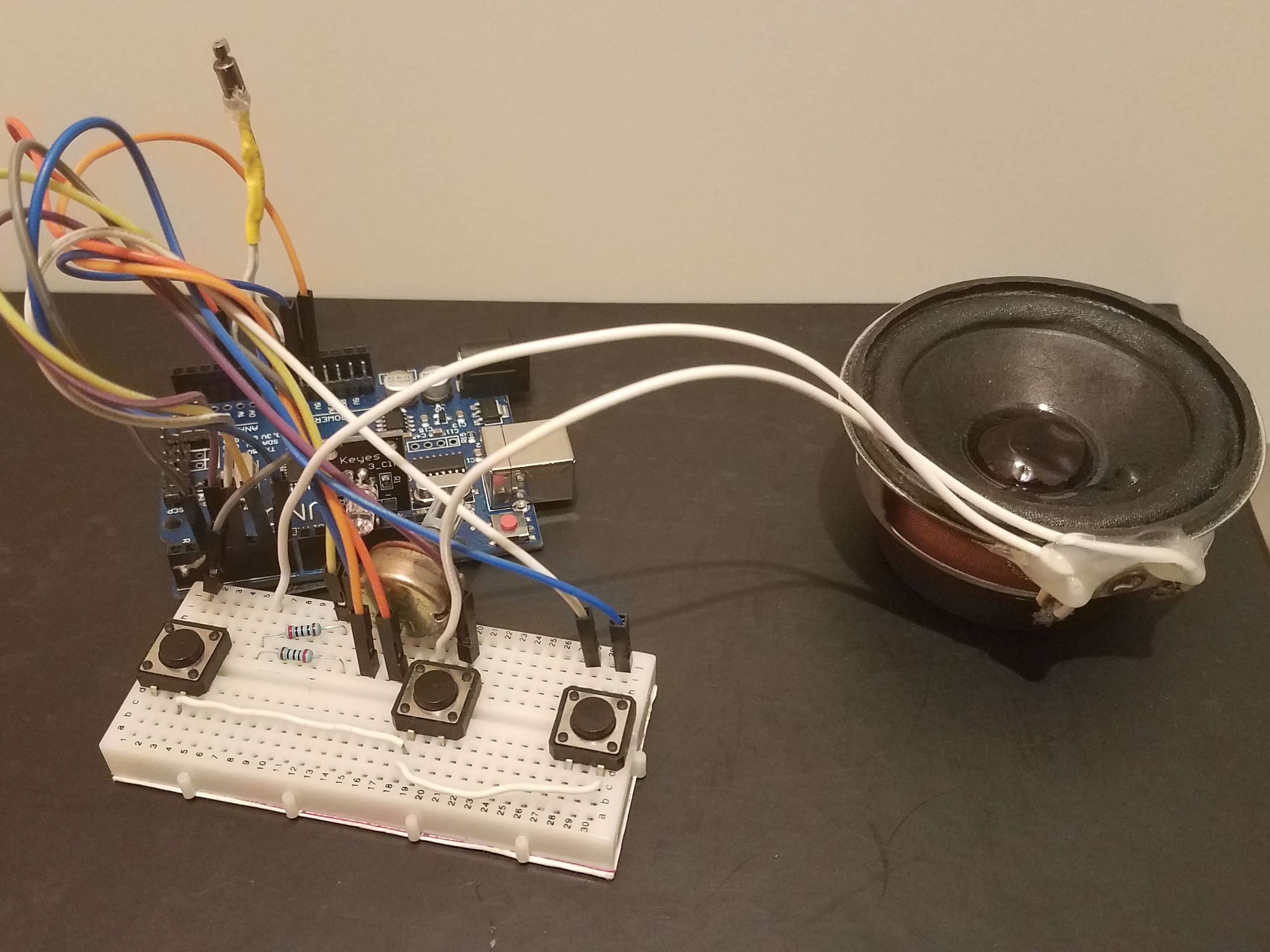เล่น Polyphonic Tones!