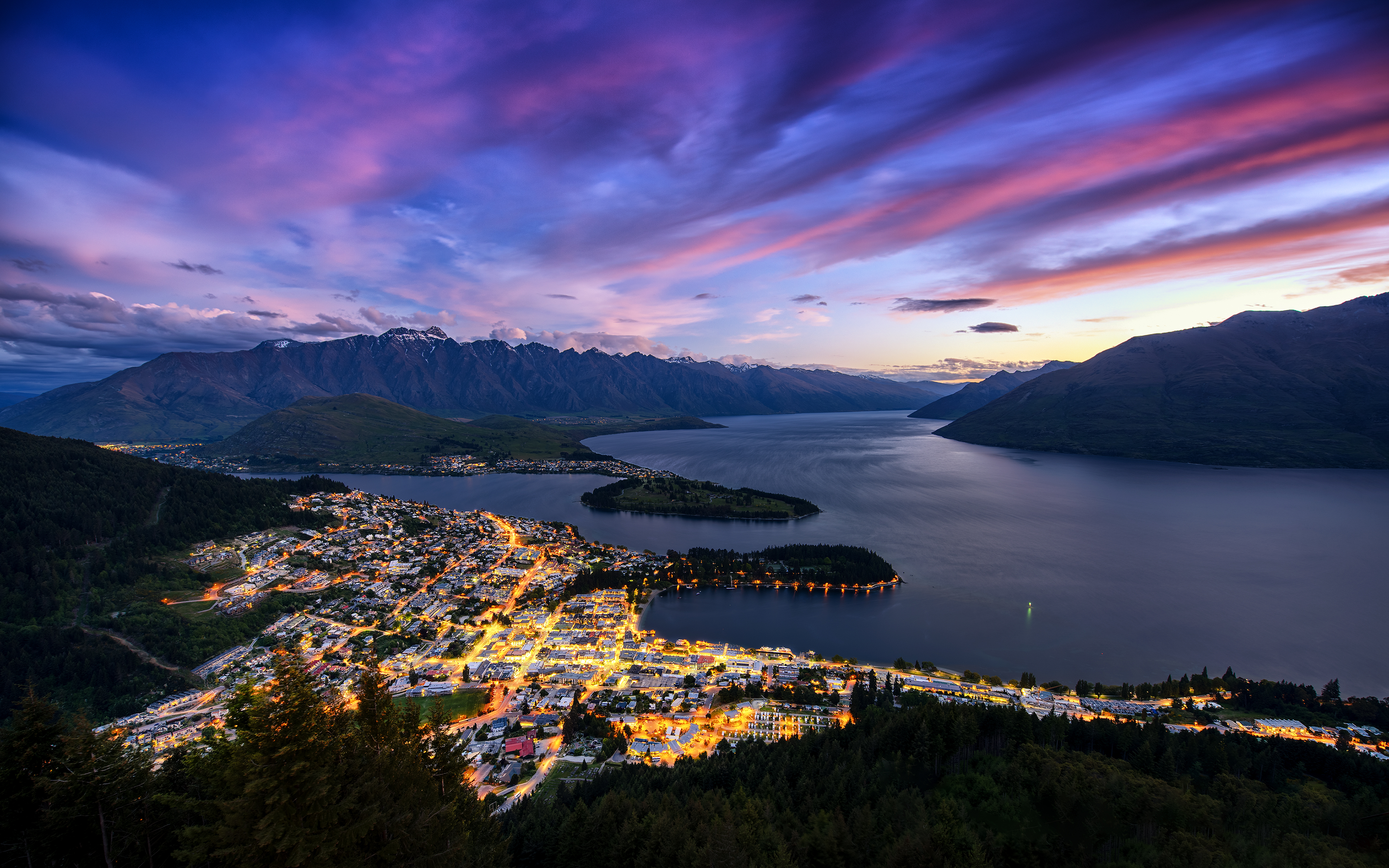 queenstown from bobs peak