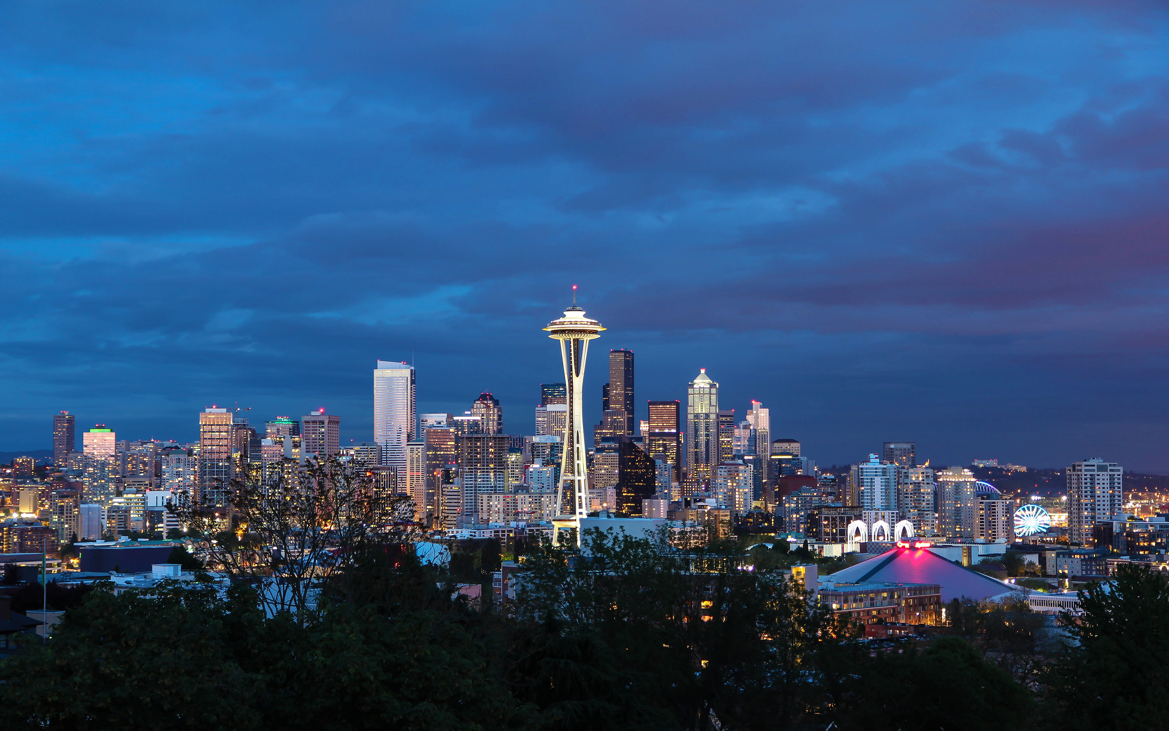 downtown seattle at dusk