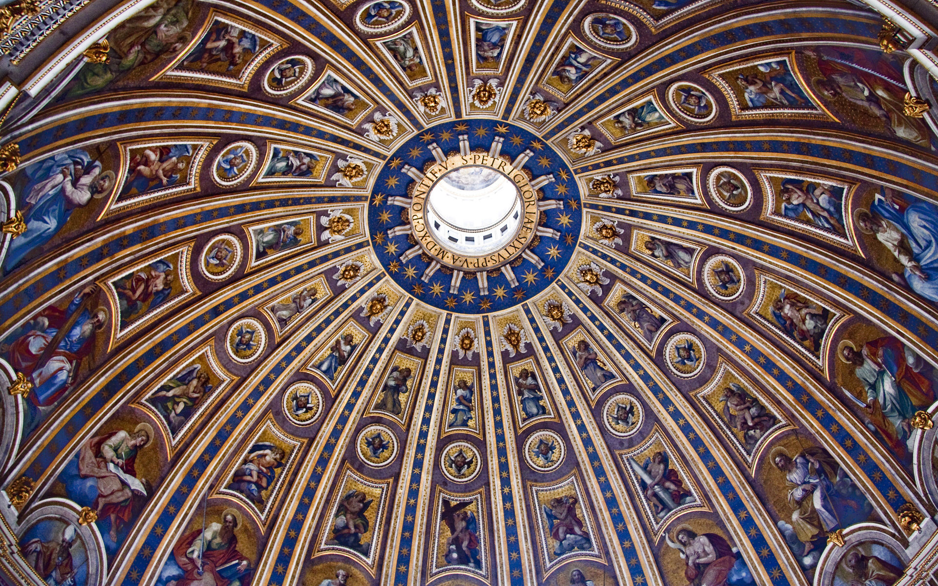 圣彼得大教堂的圆顶高清壁纸