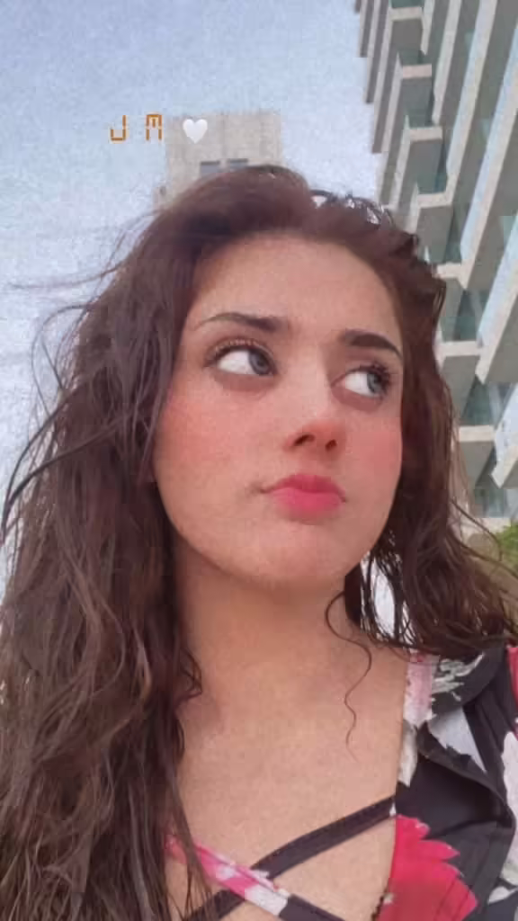 Jannat Mirza Enjoying Her Vacations In Dubai With Pool Time