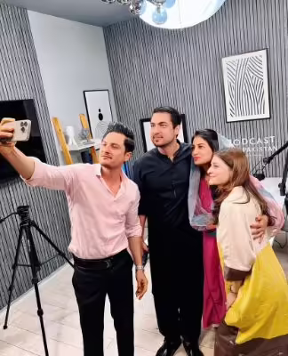 Iqrar Ul Hassan Pictures With His Second Wife Farah Yousuf Iqrar Ul Hassan Pictures With His Second Wife Farah Yousuf