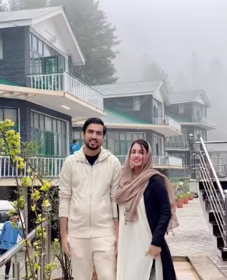 Iqrar Ul Hassan Pictures With His Second Wife Farah Yousuf Iqrar Ul Hassan Pictures With His Second Wife Farah Yousuf