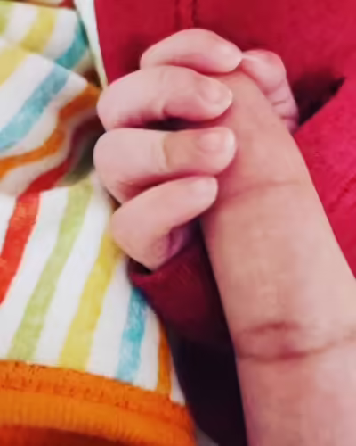 Pakistani Celebrities Who Became Parents In 2023 Pakistani Celebrities Who Became Parents In 2023