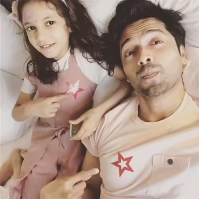 Famous Pakistani Celebrities Who Are The Coolest Dads Ever