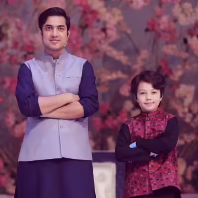 Famous Pakistani Celebrities Who Are The Coolest Dads Ever