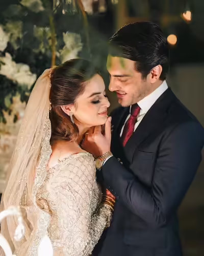 Minal Khan Walima Pictures With Her Husband Ahsan Mohsin Ikram