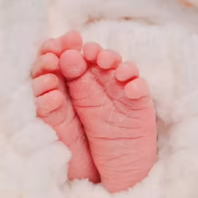 Pakistani Celebrities Who Became Parents In 2023 Pakistani Celebrities Who Became Parents In 2023