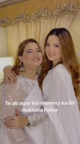 Rabeeca Khan Celebrates Her Mother's Birthday