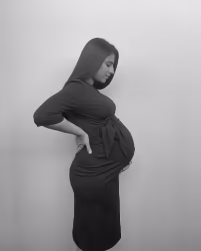 Pakistani Celebrities Who Became Parents In 2023 Pakistani Celebrities Who Became Parents In 2023