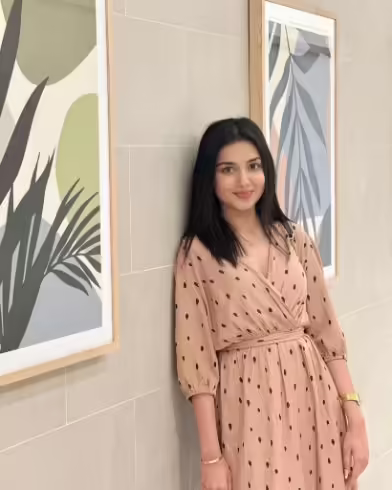 Syeda Tuba Anwar In Her Casual Best On Dubai Trip