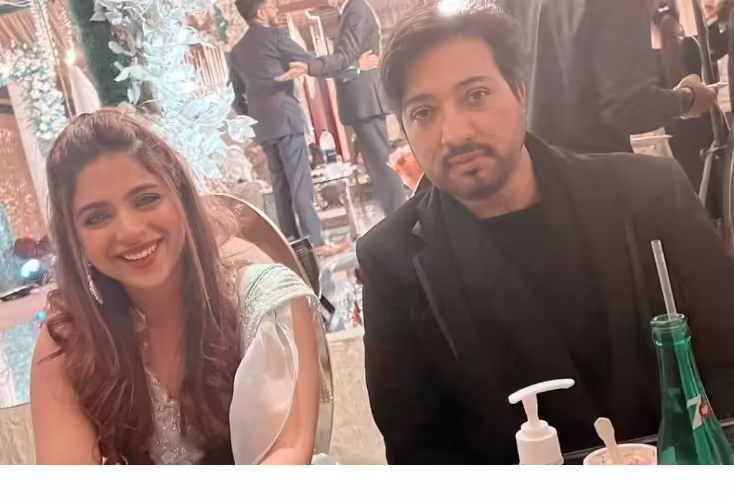 Javeria Saud looks like royalty at a family wedding