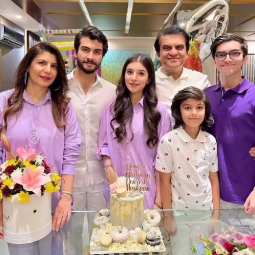 IN PICS: Abdullah Kadwani Celebrates Daughter Muskan's 22nd Birthday, Yumna Zaidi & Wahaj Join!
