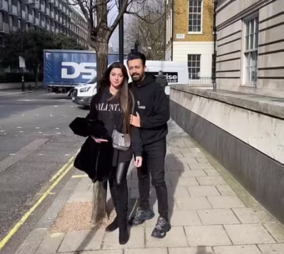 Gorgeous Sara Bharwana New Pictures With Husband