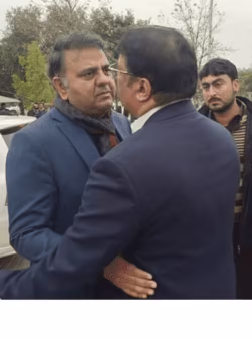 Lt General Faiz Hameed’s daughter gets married and these pictures are all that you need to see!