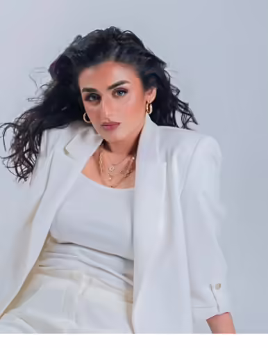 Hira Mani faces backlash for birthday photoshoot