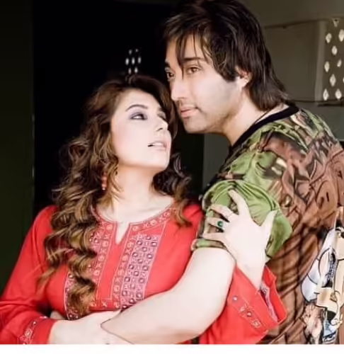 Saud Qasmi and his daughter look amazing in these captivating photos