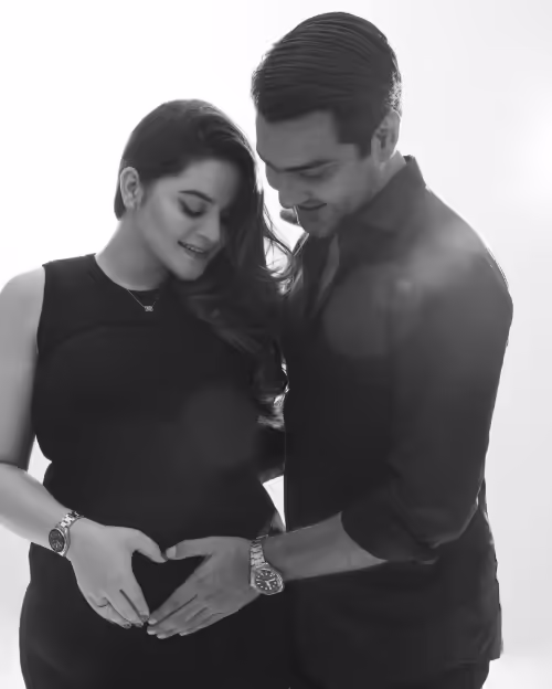 First Meeting Of Family With Minal Khan's Baby